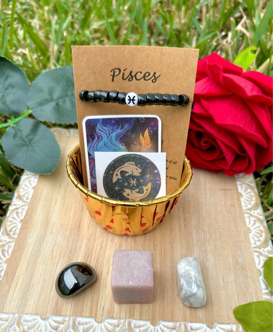 Pisces Crystal Bundle